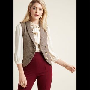 MODCLOTH WOMEN VEST